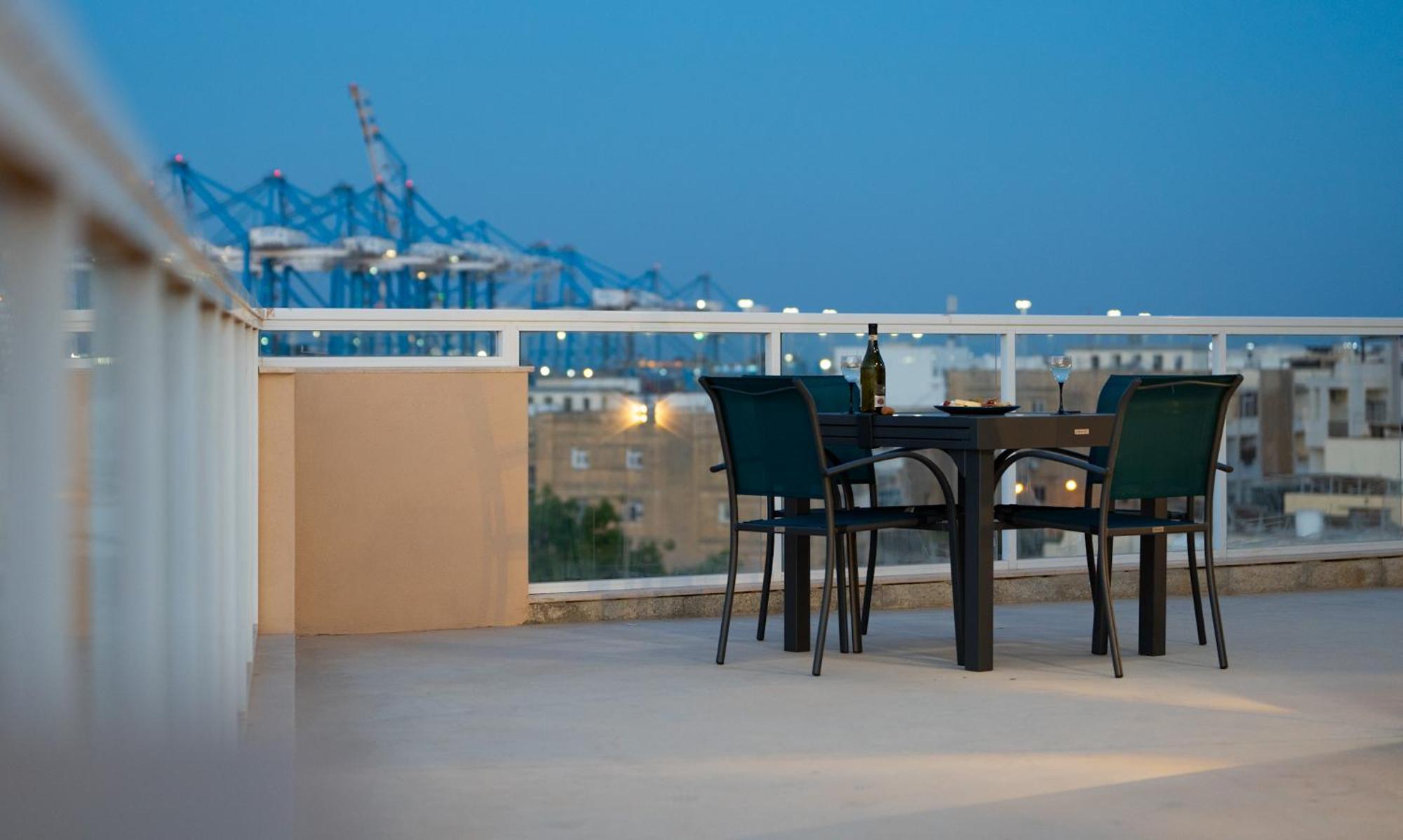 Apartment Southview Luxury Penthouse Birżebbuġa