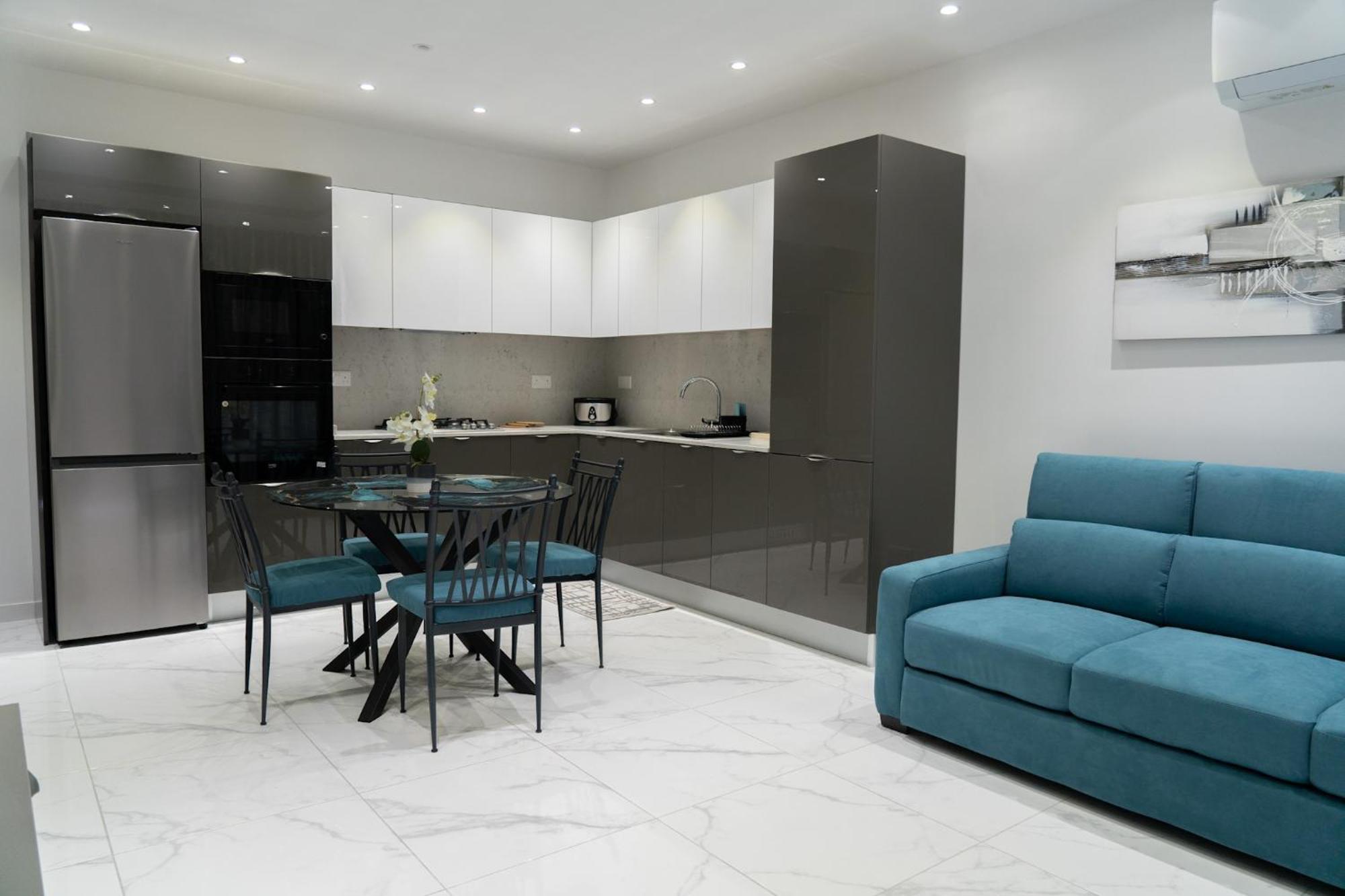 Apartment Southview Luxury Penthouse *